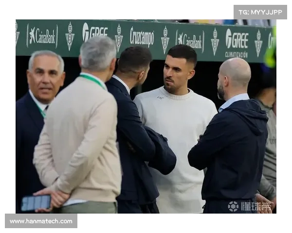 马卡报道阿拉巴与塞瓦略斯成为沙特引援目标 但二人无意转会沙特 马卡报道阿拉巴与塞瓦略斯成为沙特引援目标 但二人无意转会沙特